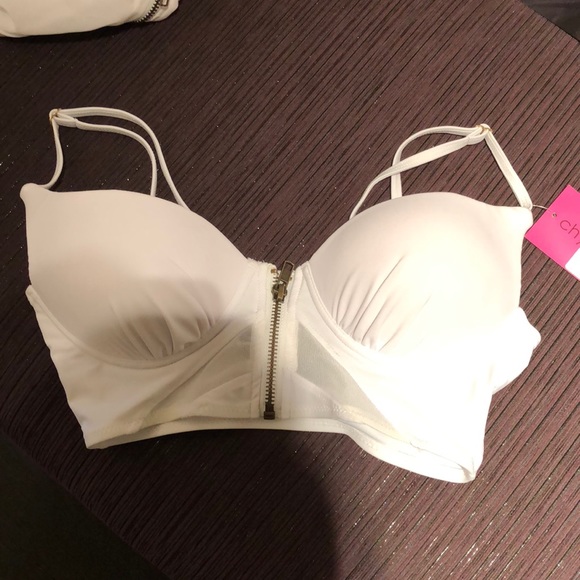 White two piece swimsuit NWT - Picture 4 of 7